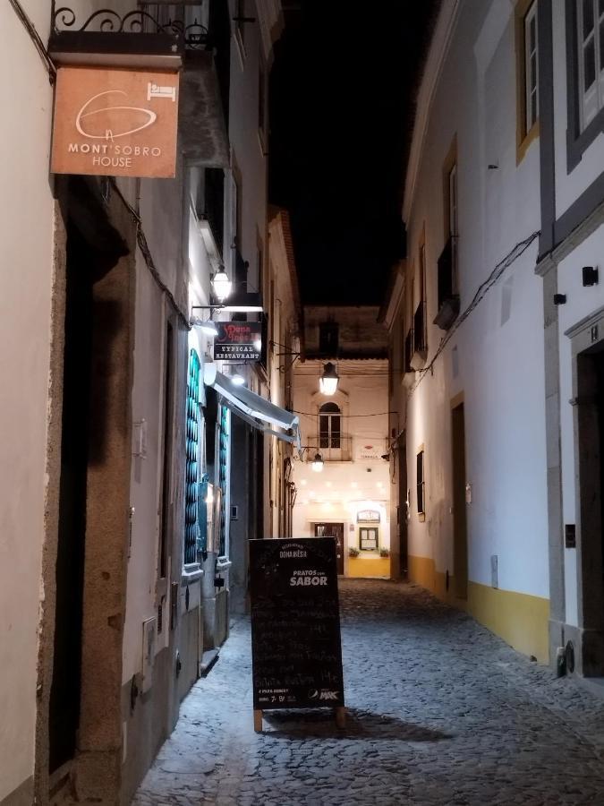 Mont' Sobro House Apartment Evora Exterior photo